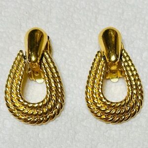 Vintage earrings, clip on, twisted rope, gold, Made in Korea.